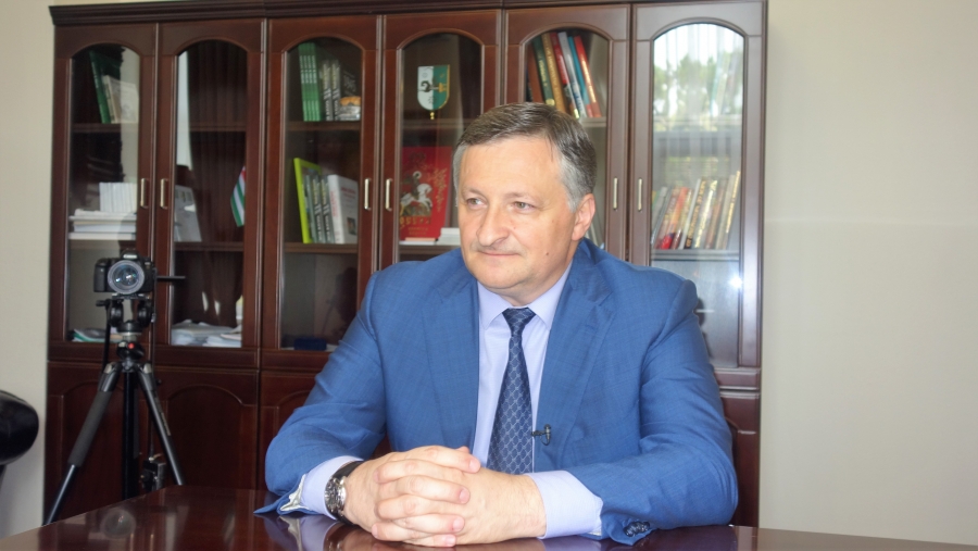 Беслан Эшба: в Сухуме готовы к проведению голосования на выборах депутатов Госдумы