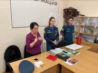 В сухумской СШ N3 сотрудники отдела пожарного надзора МЧС провели лекции с преподавательским составом