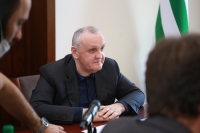 Премьер-министр Александр Анкваб сделал обращение к гражданам в связи с эпидемситуацией в Абхазии