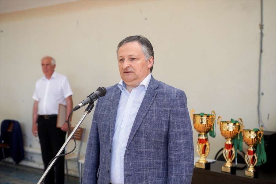 Беслан Эшба приветствовал участников турнира на Кубок памяти Сергея Багапш (видео)