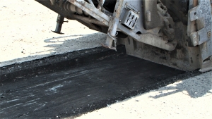 В Сухуме продолжается ремонт дорог (видео)