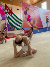 В Сухуме прошел первый открытый турнир по художественной гимнастике «Краски детства»
