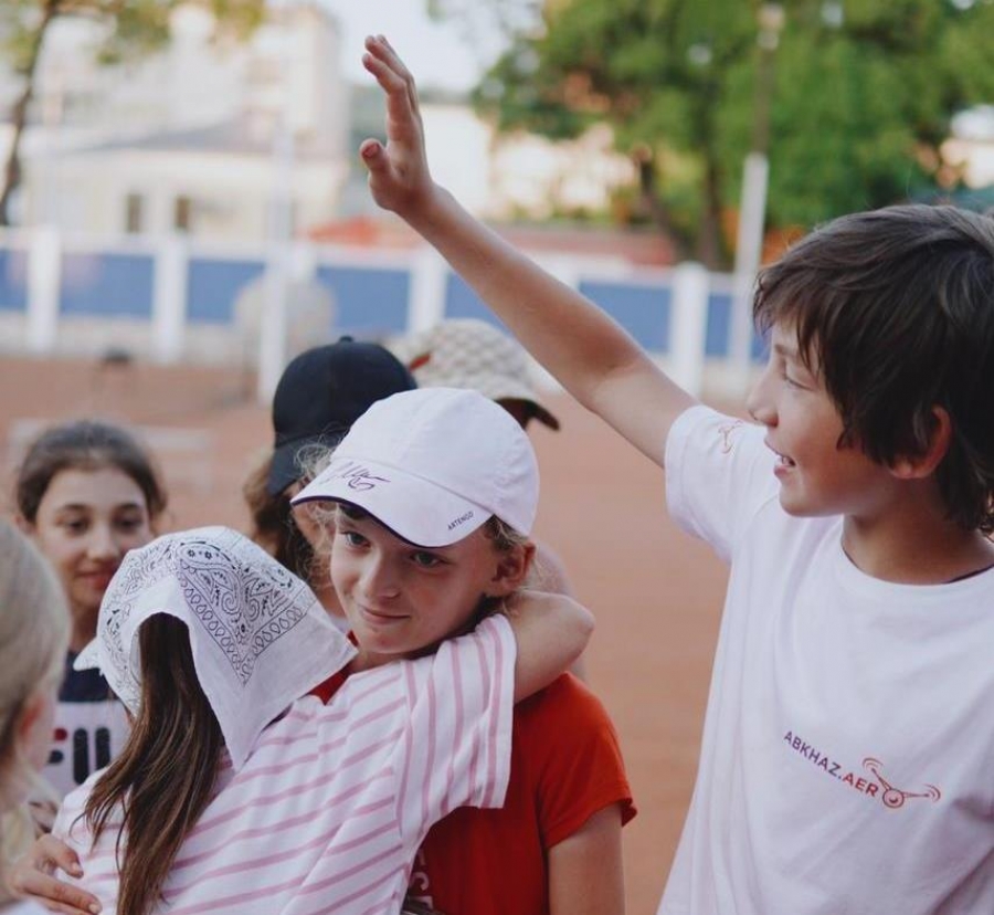 Завершился чемпионат Сухума по теннису среди детей