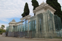 Реставрация колоннады на Сухумской набережной