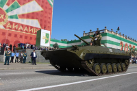 Военный парад в честь 30-летия Победы в Отечественной войне народа Абхазии 1992–1993 гг.