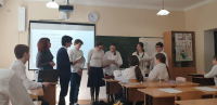 В школах Сухума продолжается неделя русского языка и литературы,  английского языка